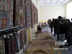 DS students at the Karabakh Carpet hand-made carpet factory