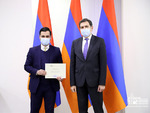 «Միջազգային հարաբերություններ և դիվանագիտություն» դասընթացի շրջանավարտներին ավարտական վկայականների հանձնման արարողություն